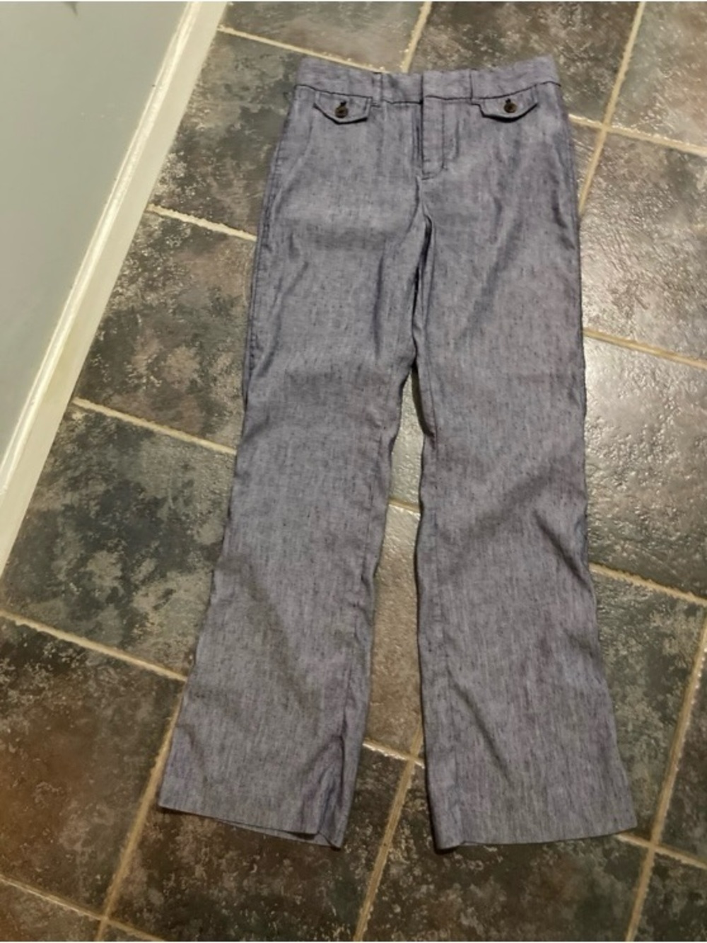 Gap High Rise Baby Boot Cut Linen Blend
Trouser Pants. Women’s Size 8